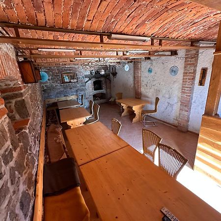 Apartments Suster Stari Trg ob Kolpi Екстериор снимка
