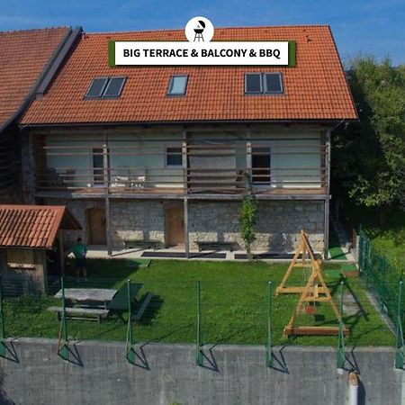 Apartments Suster Stari Trg ob Kolpi Екстериор снимка