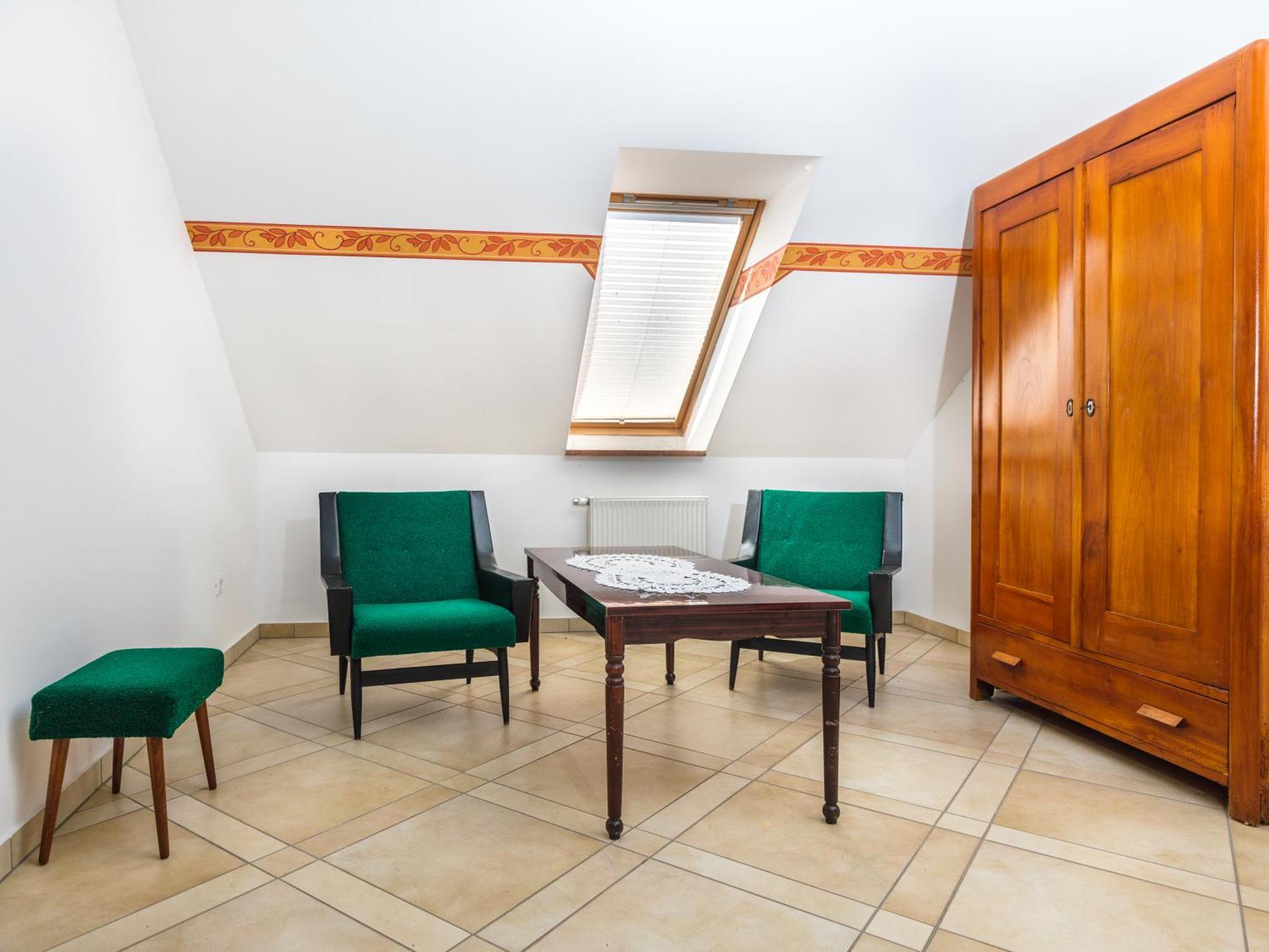Apartments Suster Stari Trg ob Kolpi Екстериор снимка
